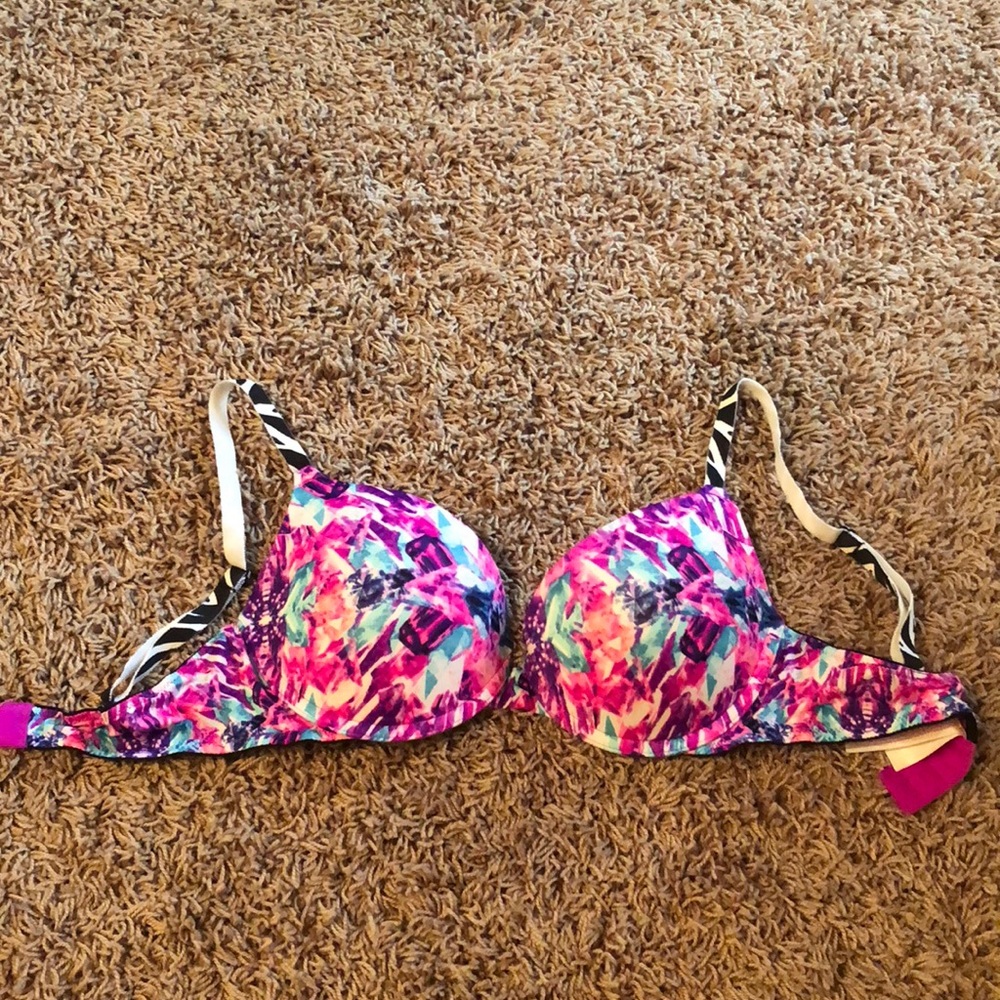 Victoria’s Secret 34C Padded Bra